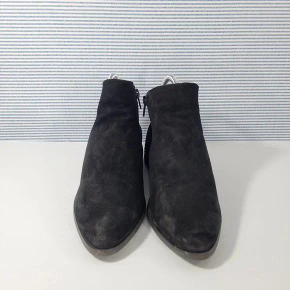 Lucky Brand Jakeela Black Suede Ankle Bootie Women's Size 5.5 - Picture 2 of 11
